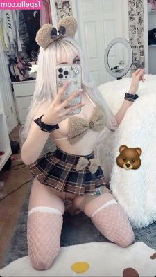 Sugoimeg - Sweet Cheeks