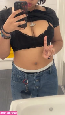 afterdark_luna [ afterdark-luna ] - No one was correct last time so let’s try it again! Guess my