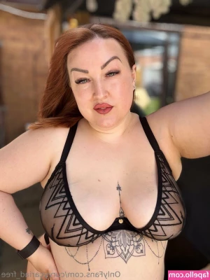 curvycariad_free [ curvycariad-free ] - เมื่อไหร่จะเสร็จ