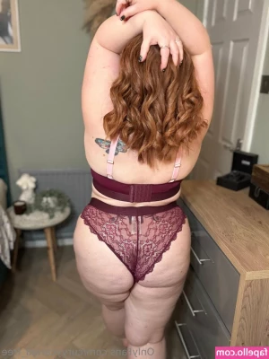 curvycariad_free [ curvycariad-free ] - my naive modesty conceals an ugly vulgarity
