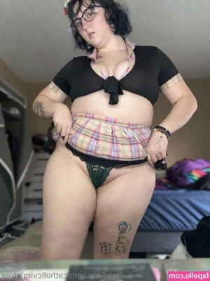 catholicvirginfree - I hope you like them tight and thick too