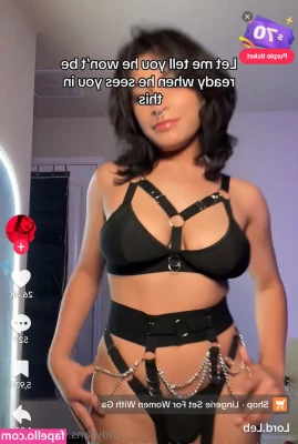 urgiirlx - 🔥@ana_50shades IS WET RIGHT NOW💦💦💦 🟢FREE
