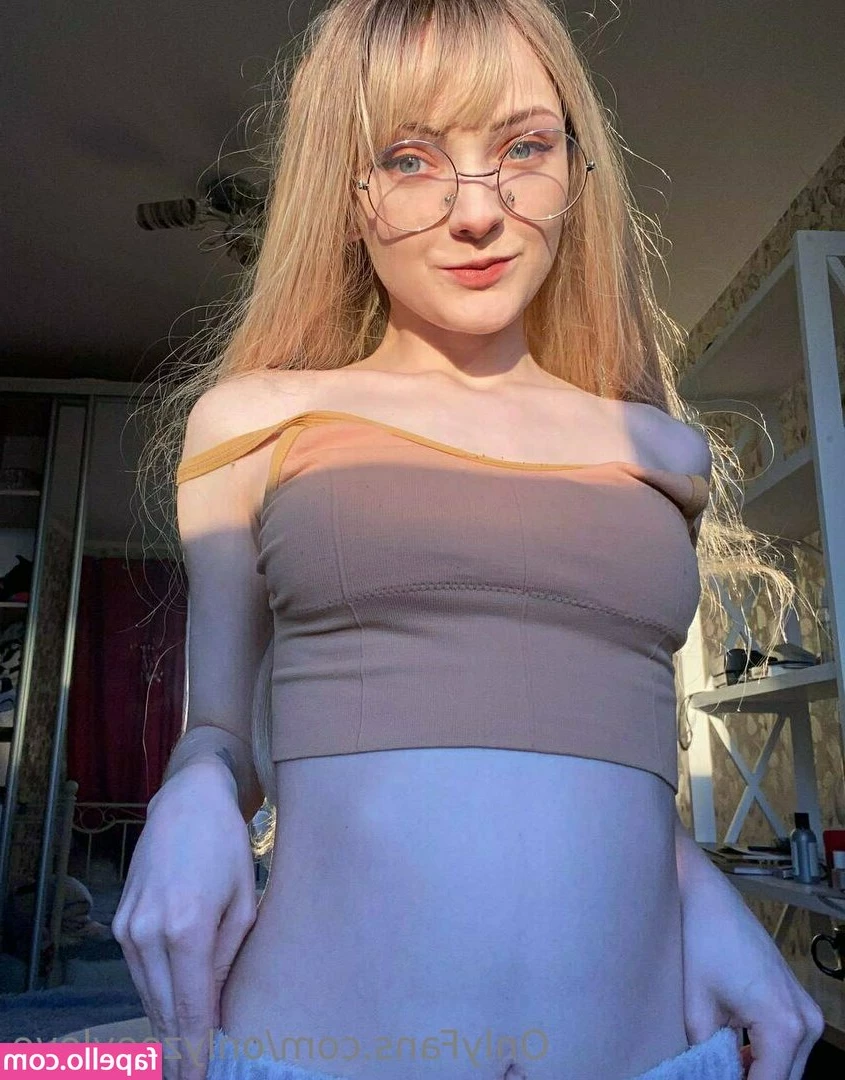onlyzoeylove - Open your vids