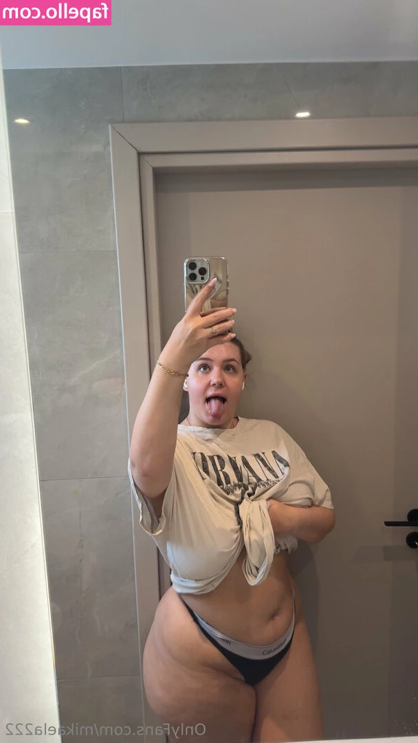 mikaela222 - Rare sight of me in underwear