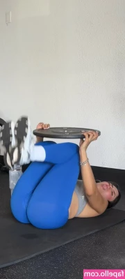 Fitwitsof - He fucked me hard in my wet pussy and cum on my ass  Creamy pussy