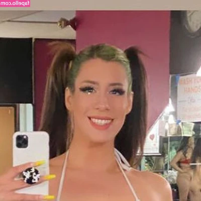 gothkaren [ gothkaren-1 ] - Treated myself to a fancy dinner because y all have been so generous