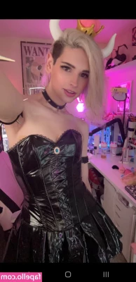 its_peachybunnn [ its-peachybunnn ] - Tip this post 5 for a LIVE susprise 😛📸