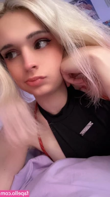 its_peachybunnn [ its-peachybunnn ] - My goal today is to make you hard