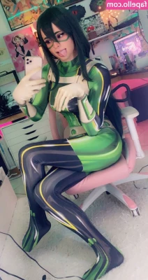 its_peachybunnn [ its-peachybunnn ] - Who like DP as much as I do video coming out check your DMs