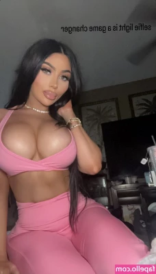 Amiradoll - Ready for breakfast?