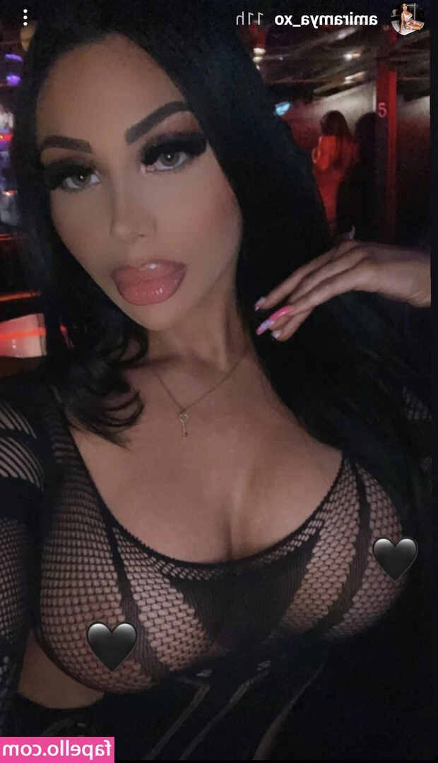 Amiradoll - Jugando con mi papi estabamos fumados me encanta que me coja ricoo asi