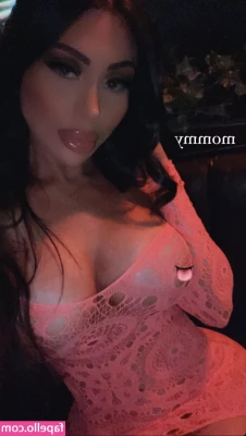 Amiradoll - I wanna lick you baby  all over