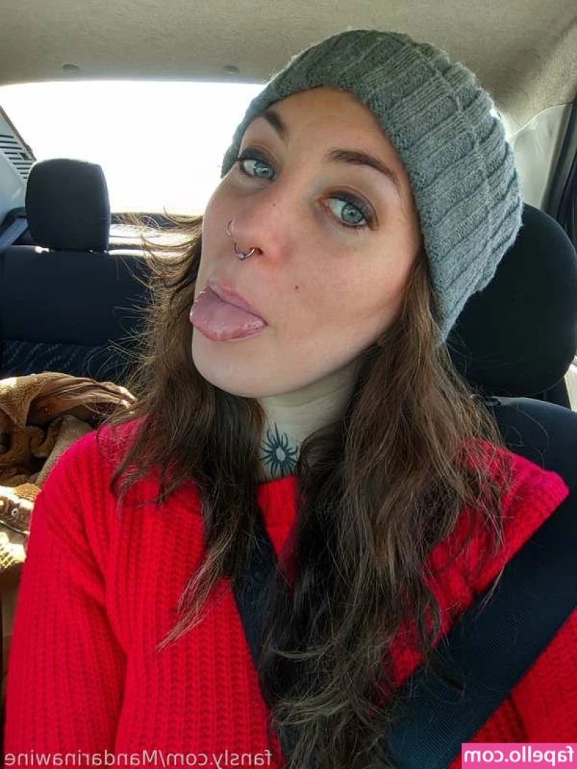 Kinky Mandi [ kinky-mandi ] - In case your insatiable for this booty