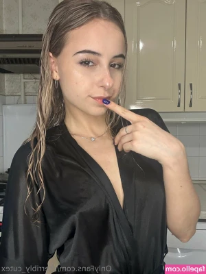 xterribly_cutex [ xterribly-cutex ] - Agarradinha no mato 😻