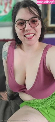 kinkyquinnfree - Cum get a taste......I have something tasty for you today!👅💦