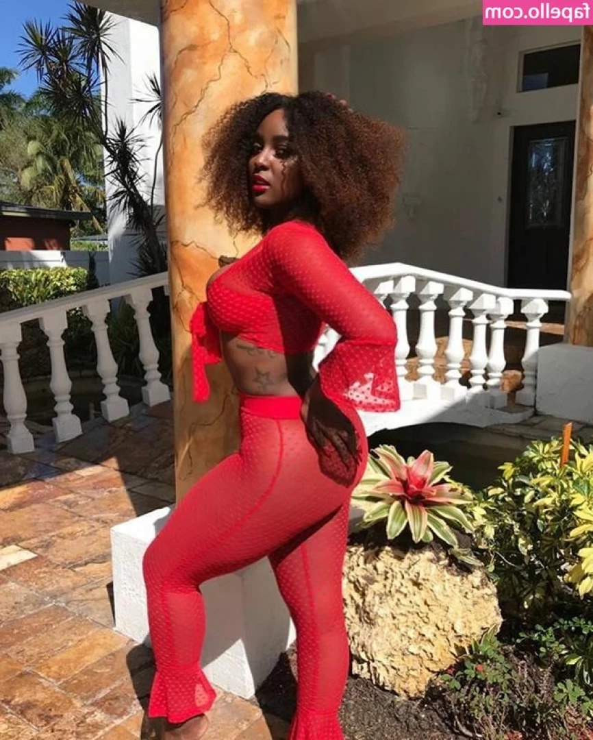 Amara La Negra [ amara-la-negra ] - will you join me  in my bed