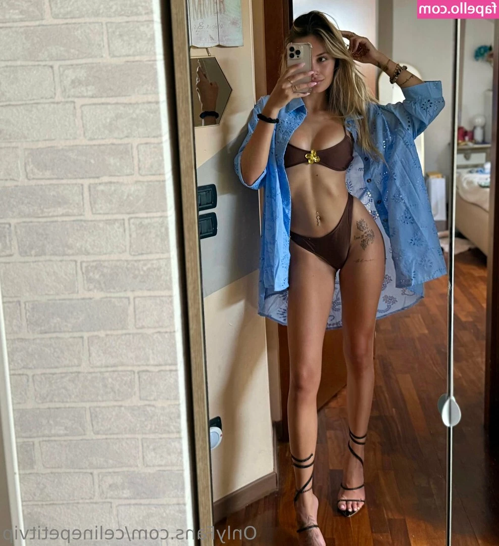celinepetitvip - Ohh fuck finger me 😈💦