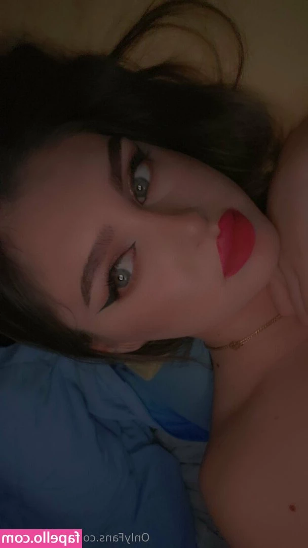 diane_kfree [ diane-kfree ] - You make me soul horny