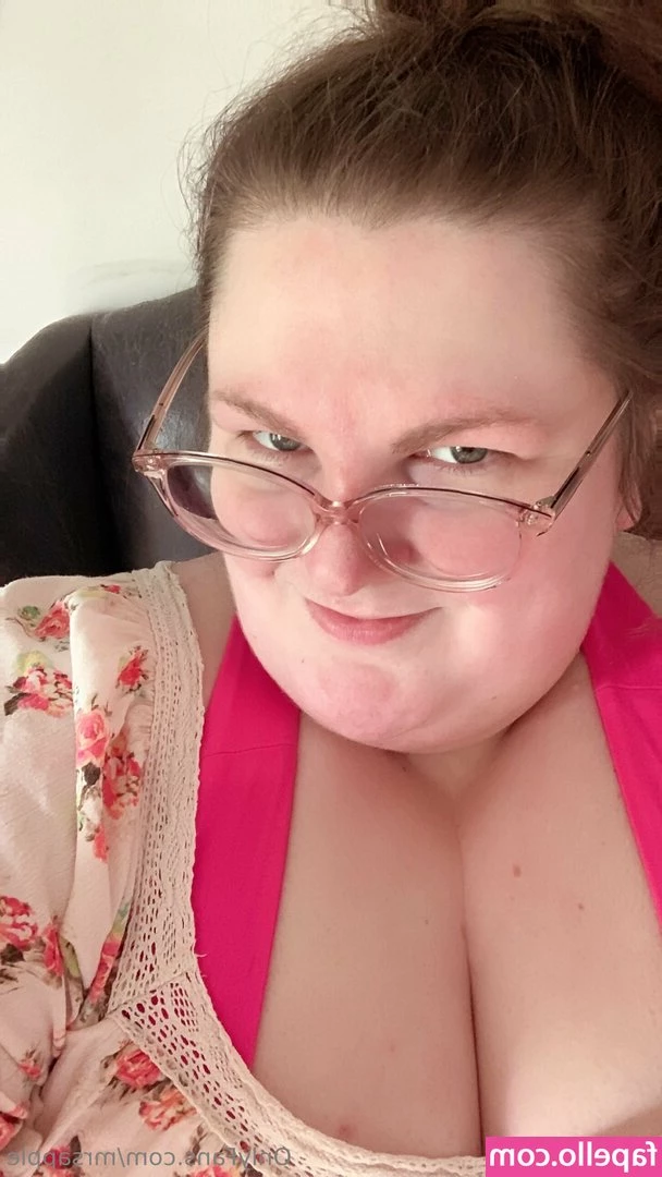 mrsapple - Titty Tuesday you say??