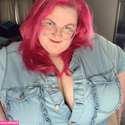 mrsapple - Sorry I’ve been away 🍒 ❤️