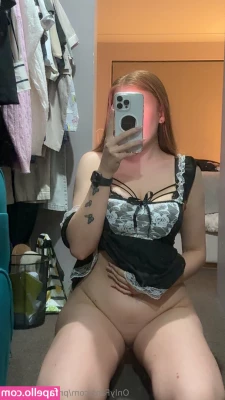 prettylikea_rose [ prettylikea-rose ] - I dont believe you have grey pubes I dont see them  My CUTE lil patch