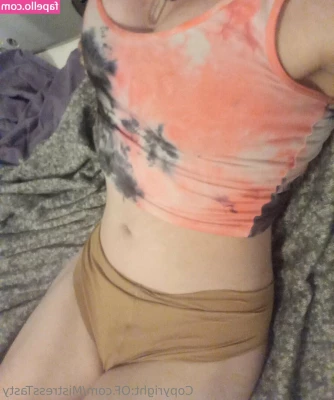 mistresstasty - High and horny lol