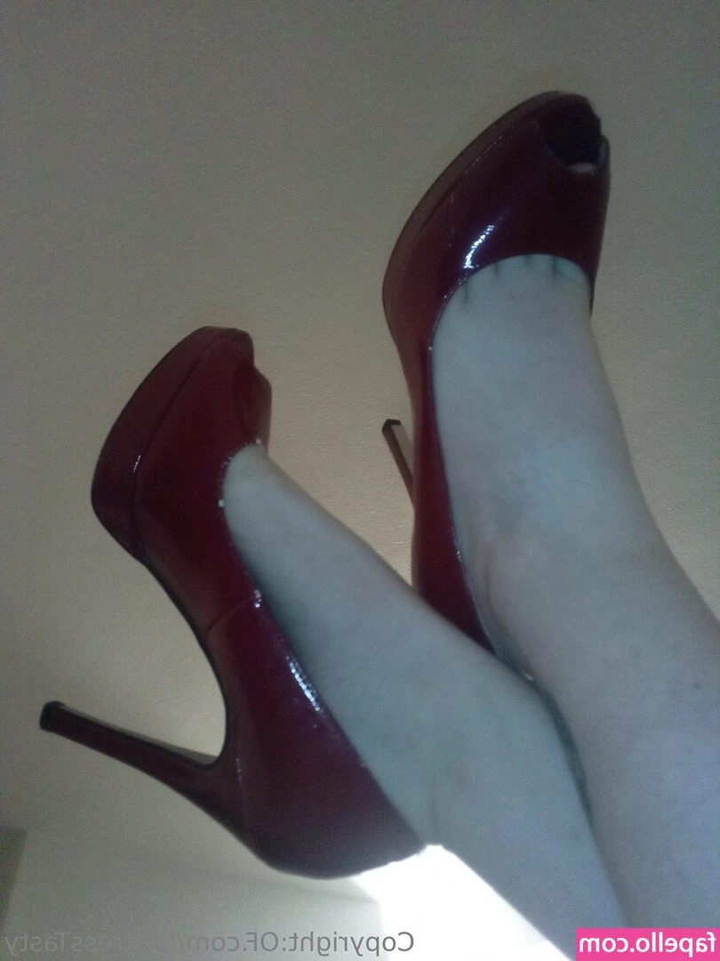 mistresstasty - Hola amor   qué te apetece de mi  Solo tienes que pedírmelo