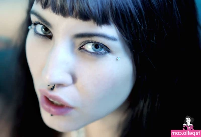 Discoquette - xxgalaxx  xxgalaxx     THIS PAGE NOW IS FREE   My sexy friend is