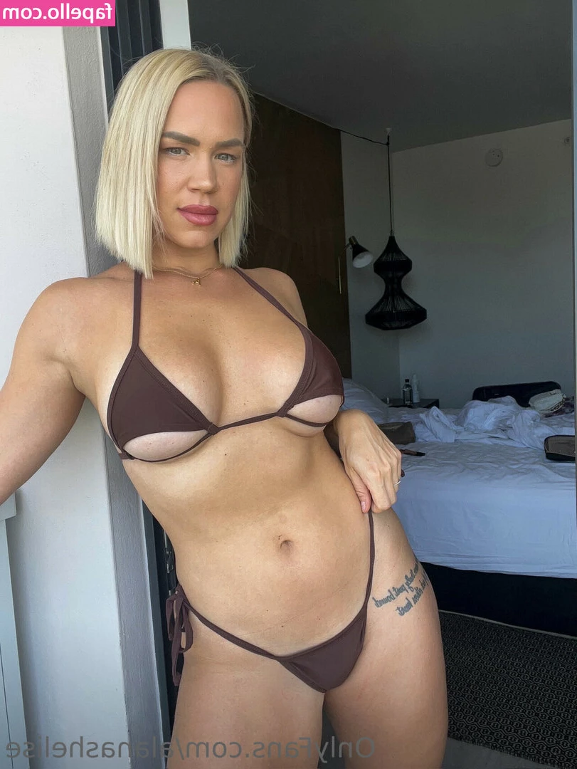 Alana Shelise [ alana-shelise ] - WHIP ME     I WANT YOU TO HIT ME WITH YOUR COCK IN THE FACE