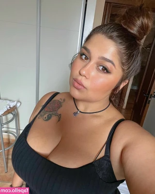 cassandracavallieri - Let’s fuck during golden hour 😇 Swipe to see my tits bounce