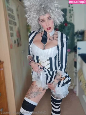 freepixi_mogzy [ freepixi-mogzy ] - effet snapchat plutot hot non ?