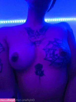 loveaxlgnr - Dripping 💦