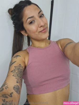 denise_brunettebb [ denise-brunettebb ] - A little tightttt