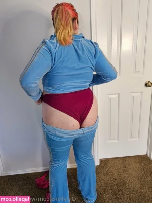 wumbowitch - Would you marry me in this outfit? 🤪
