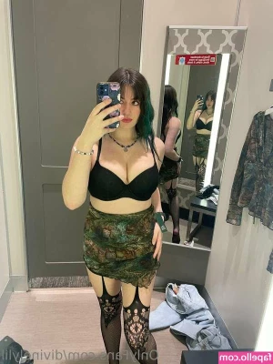 divinelylillith - 按摩💆好舒服 Home massage