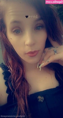 oceaneyes20 - Happy Monday!  I know the sound of my anklets is better than the