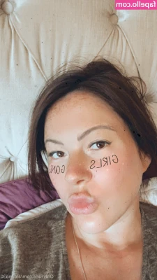 aldana30 - I cant help myself when the light is right