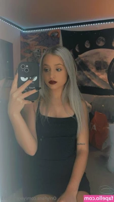 yogirllexi03 - 💋press like on posts for more hot vid