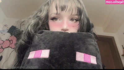peachyy666 - Smack! 🧤