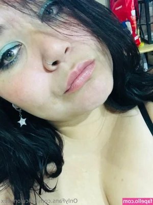 eyesgreensex - A blowjob a day keeps the Dr Away