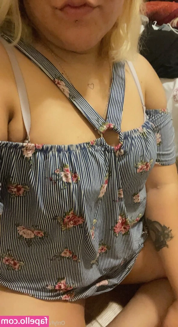 madelyn24 - It’s my birthday 🥳 💜