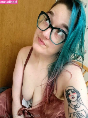 dandi_lyin [ dandi-lyin ] - I hope everyone is having a good weekend! Lots more hot content
