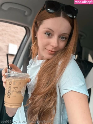 nadiafoxx69free - NEED my pussy pounded on right about now