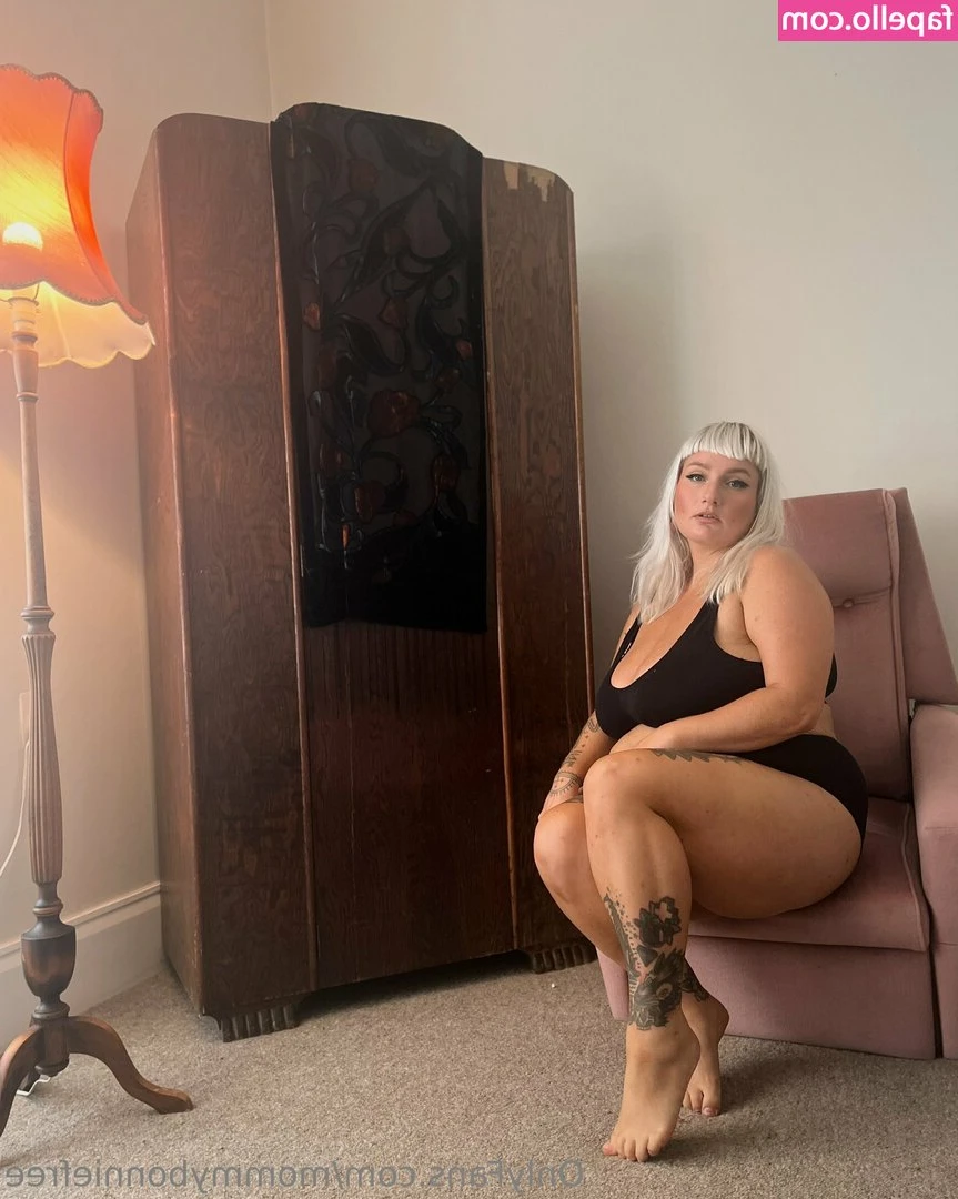 mommybonniefree - throughline