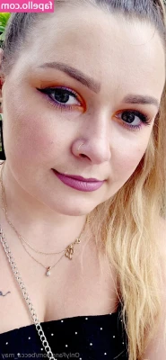 girl_in_red_aussie [ girl-in-red-aussie ] - morning 🍓