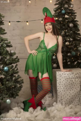 Emily Bloom [ emily-bloom-2 ] - Do you think I can take it all 🥵