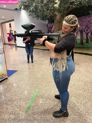 kristenhillfree - Kiss my ass