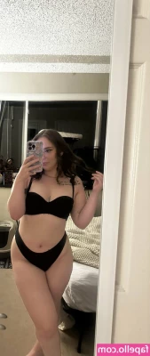 Julianna Clum [ julianna-clum ] - U eating good daddy
