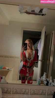 goddess_isolde [ goddess-isolde ] - Someone said it is Milf Monday 😌😌