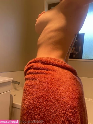 Emily Maye Russ [ emily-maye-russ ] - 15 min 4 some coming your way tonight